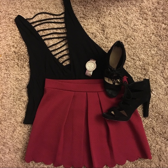 Dainty Hooligan Dresses & Skirts - Dainty Hooligan Red Pleated Skirt